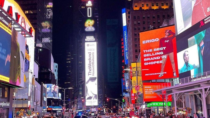 Brand Fashion Lokal Erigo Tampil di Times Square New York