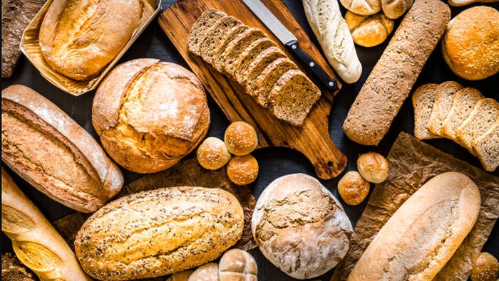 Lagi Diet Tapi Mau Makan Roti? 7 Jenis Roti Ini Bisa Jadi Pilihan Kamu
