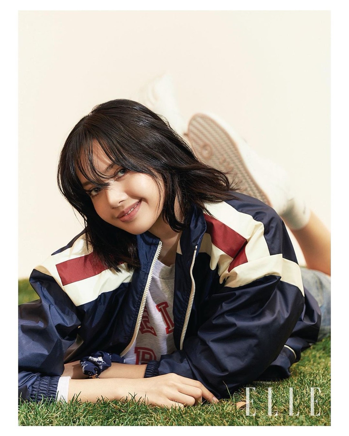 Lisa BLACKPINK berulang tahun ke-24 pada sabtu &lpar;27&sol;3&rpar;&period; Yuk intip cantiknya Rapper BLACKPINK ini&excl;