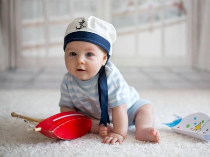 25 Nama Bayi Laki-Laki Keren Terinspirasi dari Laut