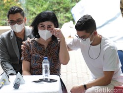 Desiree Tarigan Berharap Damai dengan Hotma Sitompul