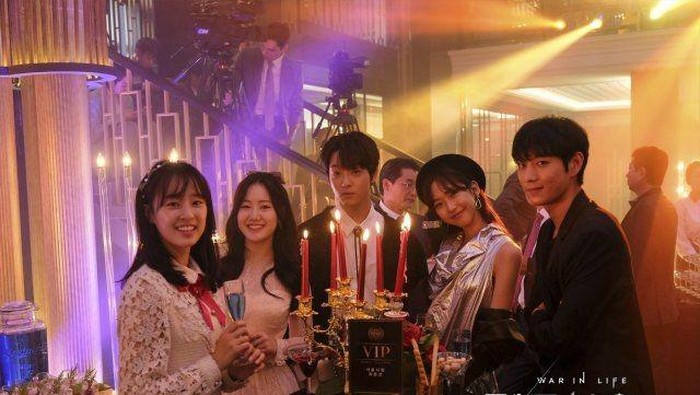 Diluar Syuting, Begini Gaya dan Karakter Anak-anak The Penthouse