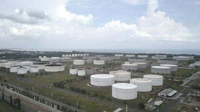 Harga Minyak Turun Tertekan Kans Damai Ukraina dan Data Ekonomi China