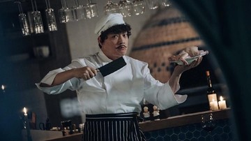 KARAKTER YANG IKONIK