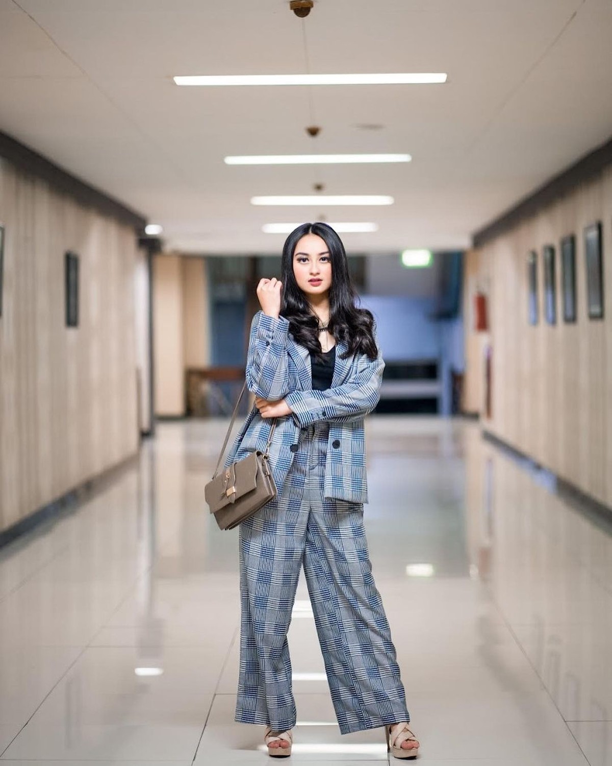 Putus dengan Amanda Manopo Billy Syahputra dikabarkan tengah dekat dengan Memes Prameswari&period; Siapakah Memes Prameswari&quest; Yuk kita intip sosoknya&excl;