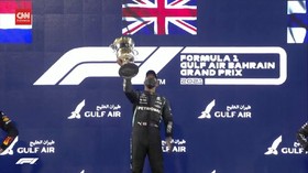VIDEO: Lewis Hamilton Juara GP Bahrain