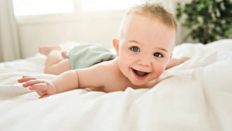 Bunda tertarik mencari nama bayi perempuan seperti nama para tokoh hebat dunia? Berikut ini daftarnya untuk Bunda!