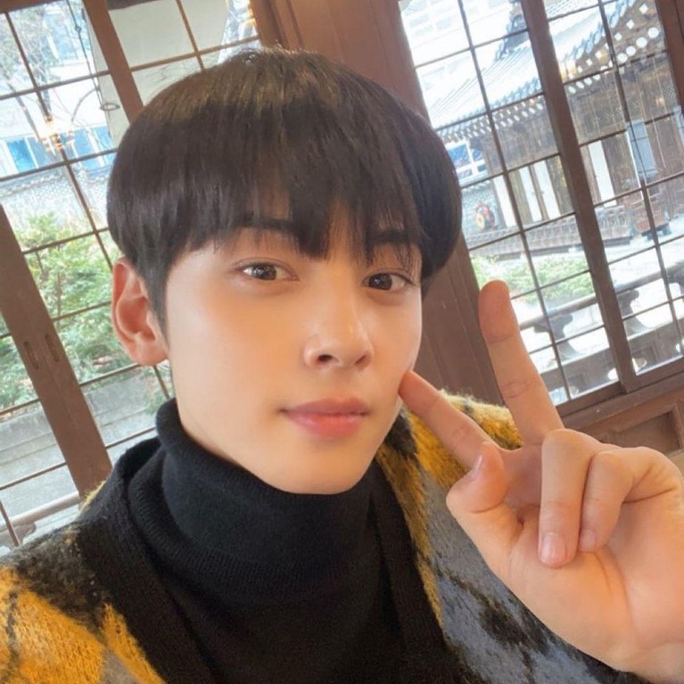 Berulang Tahun ke-24, Inilah Pesona Cha Eun Woo Salah satu member group ASTRO, Cha Eun Woo berulang tahun pada hari ini (30/3). Intip yuk pesona Cha Eun Woo diumur 24!