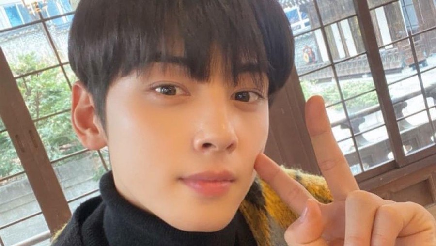 Salah satu member group ASTRO, Cha Eun Woo berulang tahun pada hari ini (30/3). Intip yuk pesona Cha Eun Woo diumur 24!