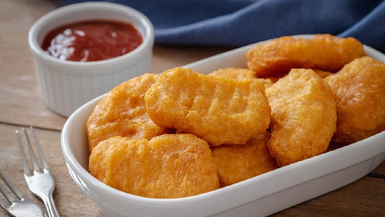 Cemburu Pacarnya Jajan Chicken Nugget Sendirian, Cowok Ini Minta Putus