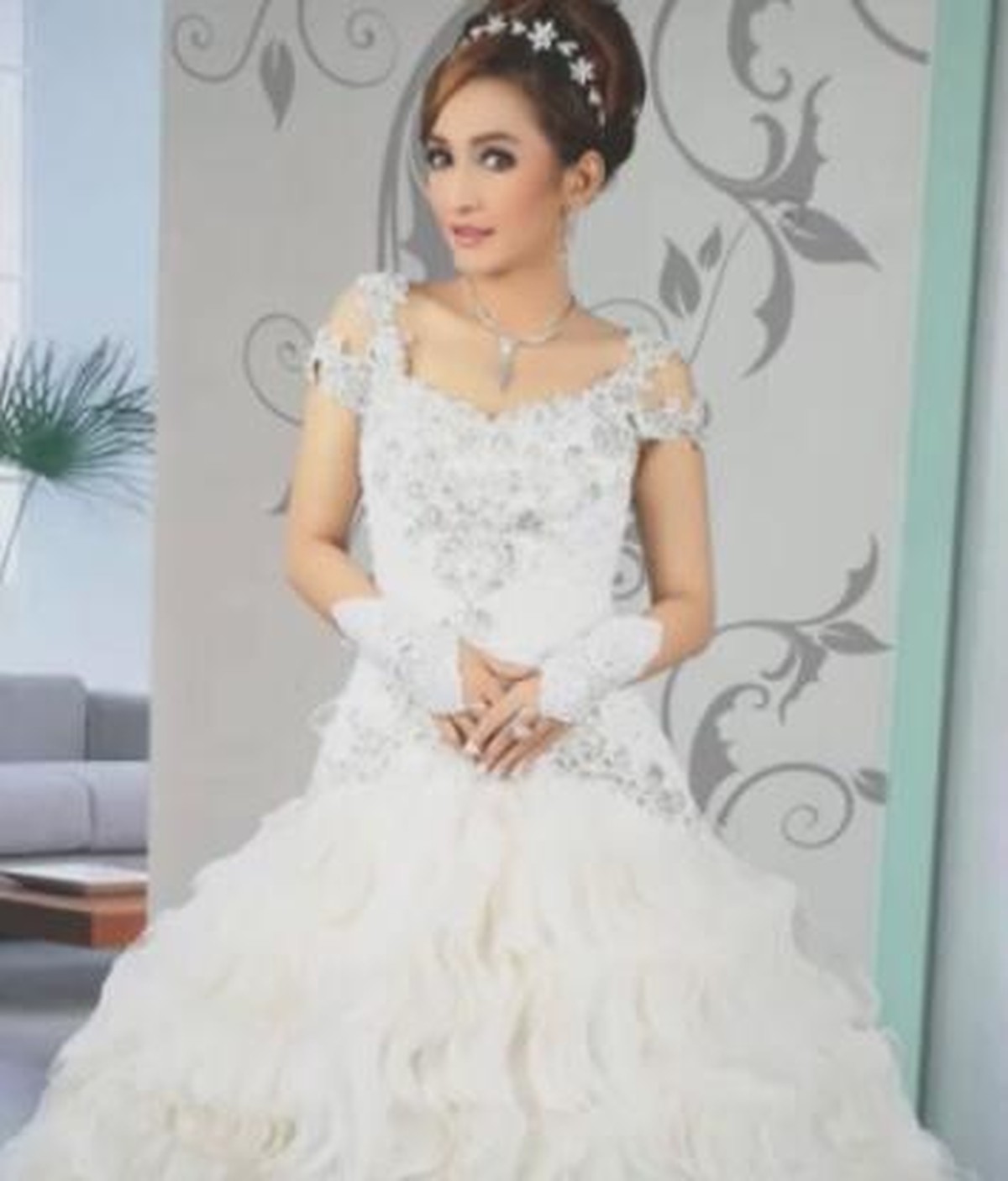 Beredar foto-foto pernikahan Saipul Jamil dan Indah Sari yang membuat heboh&period; Berikut foto-fotonya&excl;