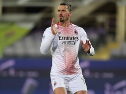 Kontrak Ibrahimovic Siap Diperpanjang Milan, tapi Gajinya...