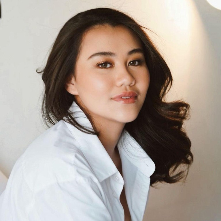 Manisnya Aaliyah Massaid yang Pacaran dengan Sultan Putri cantik Reza Artamevia, Aaliyah Massaid ini dikabarkan tengah menjalin hubungan dengan sultan. Berikut potret manisnya Aaliyah!