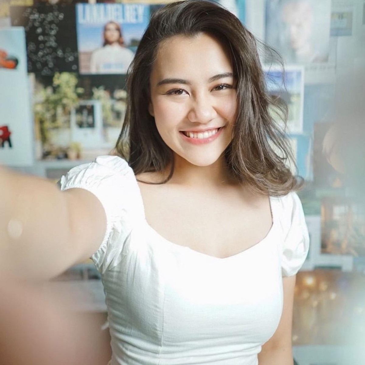 Putri cantik Reza Artamevia&comma; Aaliyah Massaid ini dikabarkan tengah menjalin hubungan dengan sultan&period; Berikut potret manisnya Aaliyah&excl;