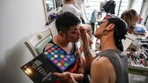 FOTO: Kontes Voguing LGBTQ Merambah ke Beijing Kontes Voguing LGBTQ digelar di Kota Beijing, China dengan acara yang sangat meriah dan megah.