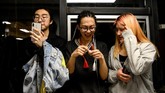 FOTO: Kontes Voguing LGBTQ Merambah ke Beijing Kontes Voguing LGBTQ digelar di Kota Beijing, China dengan acara yang sangat meriah dan megah.