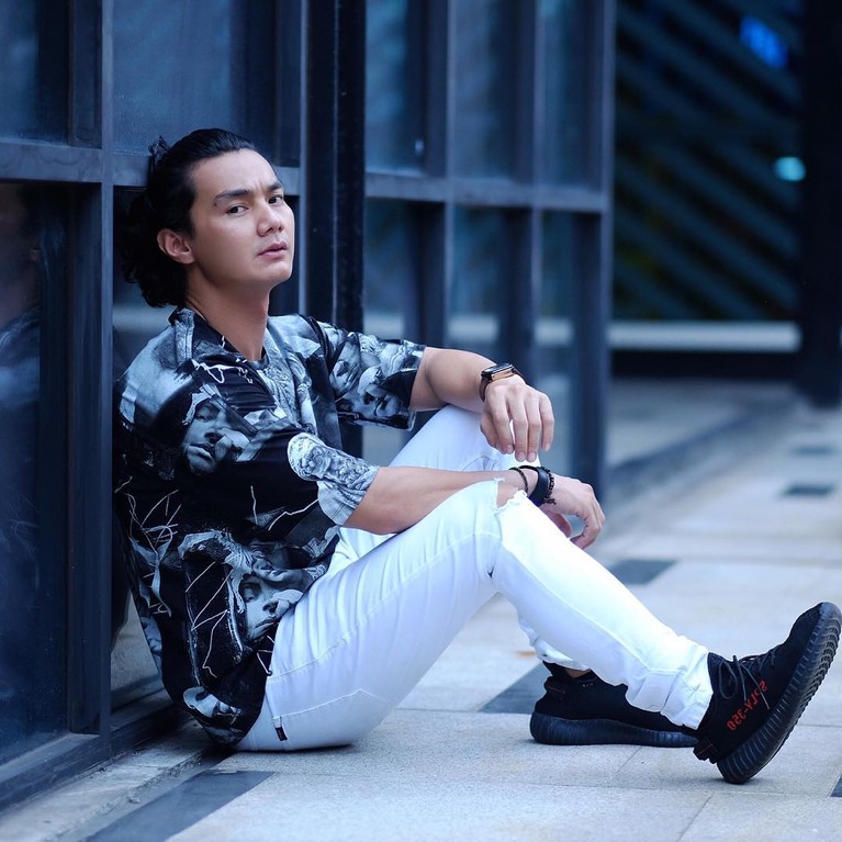 Tertangkap Narkoba Lagi, Ini Potret Agung Saga Artis FTV Artis FTV, Agung Saga kembali ditangkap karena kasus narkoba, berikut potret Agung Saga!