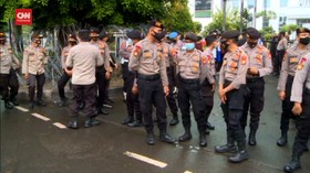 VIDEO: Dibagi 4 Ring, Sidang Rizieq Shihab Dijaga 1394 Polisi