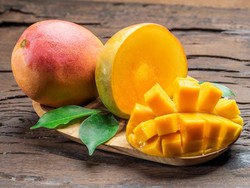 7 Buah Kaya Air yang Baik Dikonsumsi Saat Sahur Agar Tubuh Terhidrasi