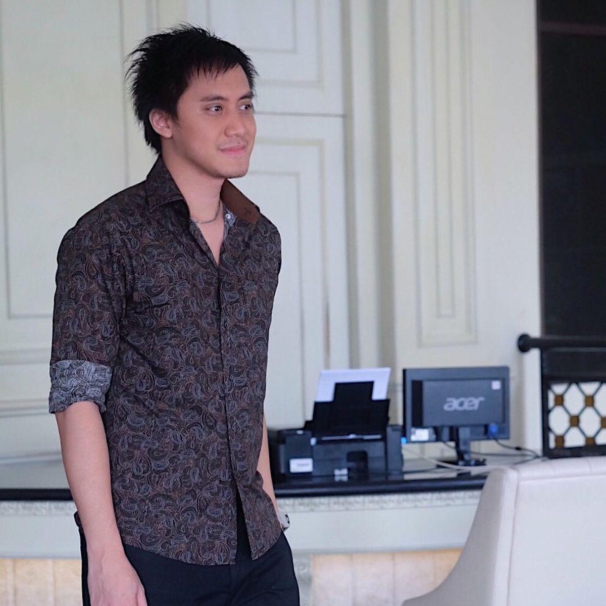 Kevin Aprilio terkenal dengan style rambut gondrongnya&period; Berikut beberapa transformasi gaya rambut Kevin&excl;