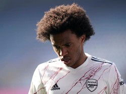 Willian Menyesal Tinggalkan Arsenal Tanpa Trofi