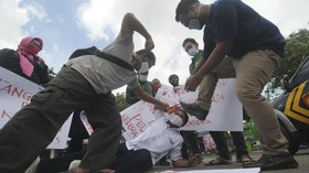 img-title Dewan Pers Kecam Pengeroyokan 5 Jurnalis di Surabaya