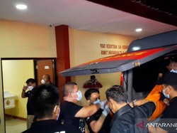 Jenazah Zakiah Aini Dimakamkan di TPU Pondok Ranggon