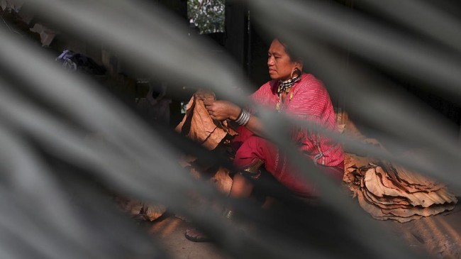 FOTO: Kampung Milisi Etnis Myanmar Terusik Kudeta Militer