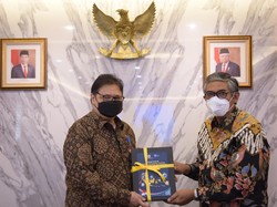 Airlangga Sebut KNKG Punya Peran Strategis Dorong Kinerja Ekonomi