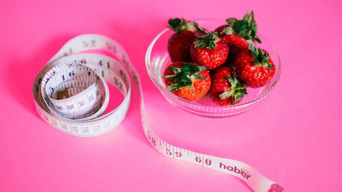 Keto Diet vs Intermittent Fasting: Mana yang Paling Efektif Turunkan Berat Badan? Keto Diet vs Intermittent Fasting: Mana yang Paling Efektif Turunkan Berat Badan?