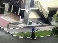 Kapolri Ungkap Cara Pelaku Teror Masuk ke Area Mabes Polri