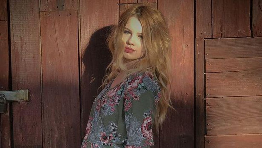 Maddie Lambert