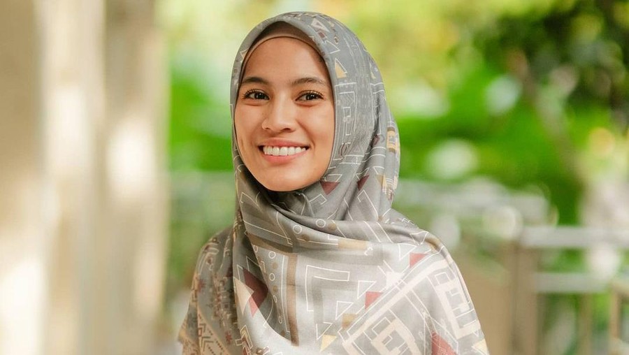 Alyssa Soebandono kerap mendapatkan komentar netizen tentang tubuhnya yang dikatakan makin kurus. Berikut penampilan Alyssa Soebandono!