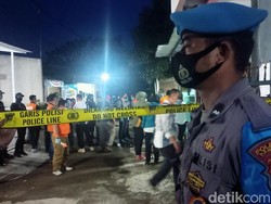Densus 88 Geledah Rumah Terduga Teroris di Kabupaten Bandung