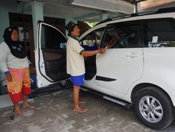 Mendadak Jutawan, Petani Cabai di Mojokerto Borong Motor-Mobil