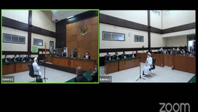 VIDEO: Rizieq Protes Pembacaan Eksepsinya Tak Disiarkan