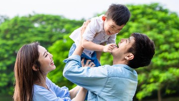 TIPS BIKIN ANAK AUTIS BAHAGIA: BATASI KECEMASAN