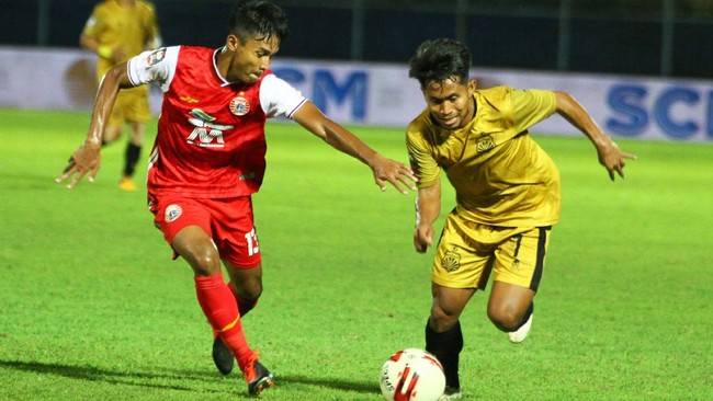 Pelatih Persija Jakarta, Sudirman mengaku belum berani mengambil risiko memainkan pemain muda di Piala Menpora 2021 jelang melawan PSM Makassar.