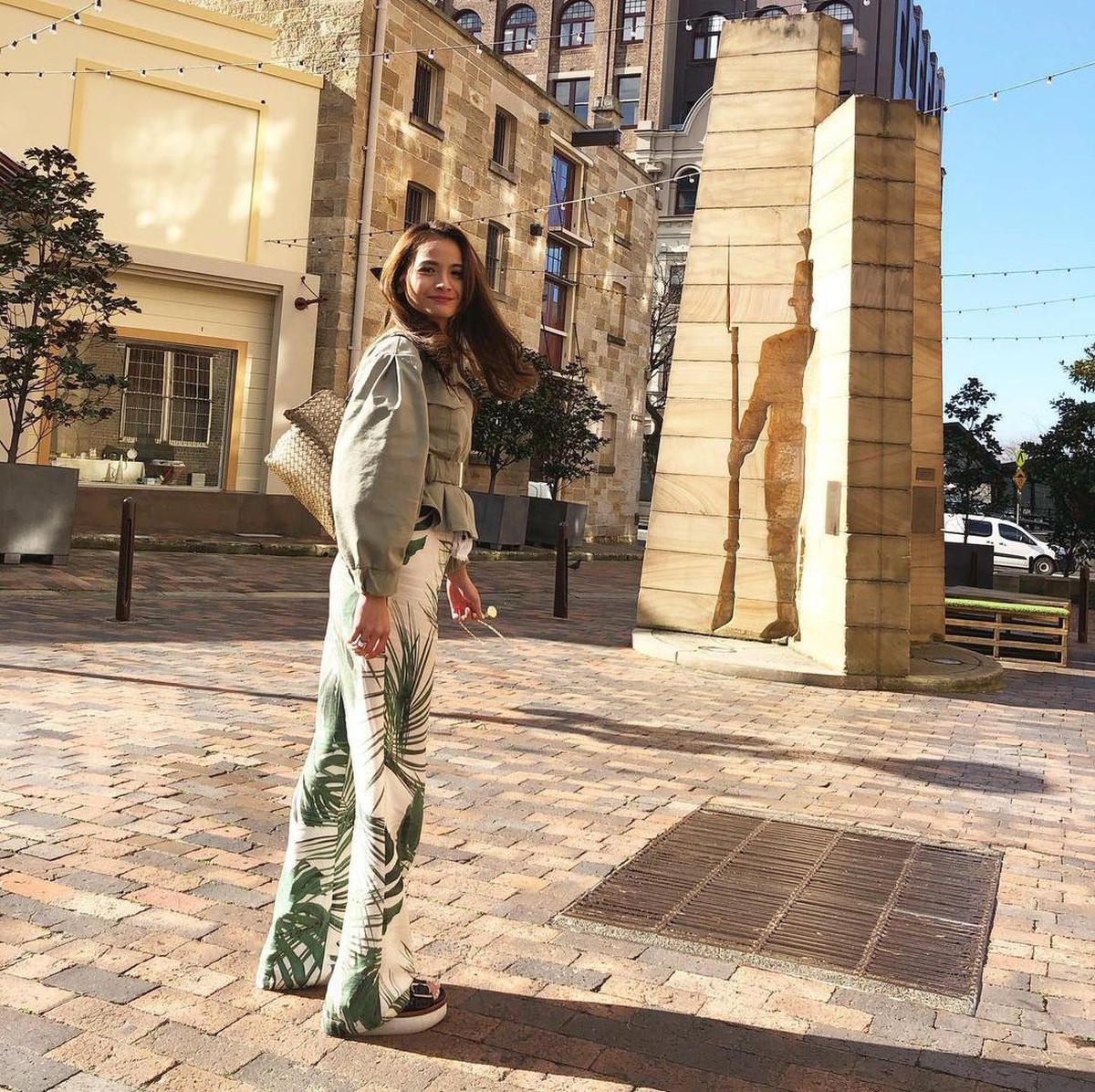 Acha Septriasa sekarang ini tengah menjalani kehidupannya sebagai seorang istri dan ibu&period; Intip gaya kece Acha selama tinggal di Australia&comma; yuk&excl;