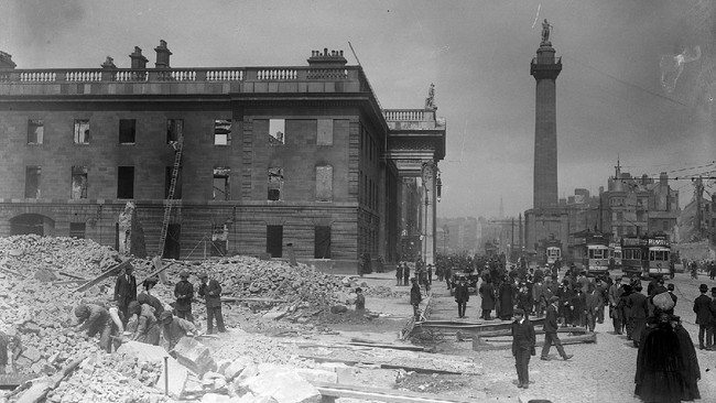 Salah satu peristiwa bersejarah di Inggris dan Irlandia adalah Pemberontakan Paskah atau Easter Rising.