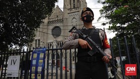 Polisi-TNI Amankan Gereja, Kawal Perayaan Paskah Umat Kristen