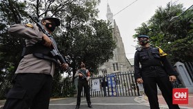 Misa Kamis Putih, Aparat Gabungan Berjaga di Gereja Katedral