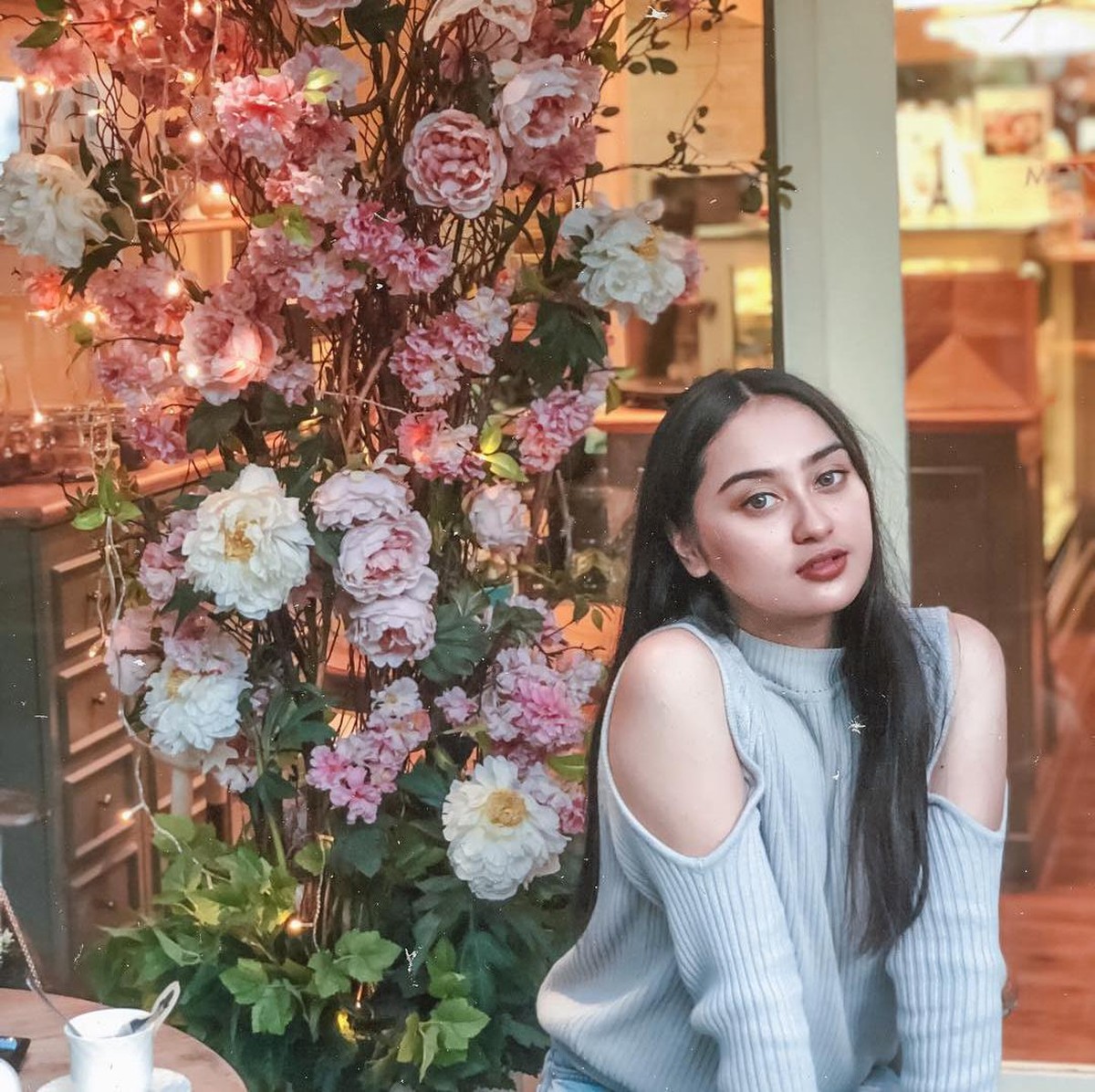 Putus dengan Amanda Manopo&comma; Billy Syahputra dikabarkan dekat dengan Memes Prameswari&period; Yuk lihat perbedaan gaya kedua perempuan tersebut&comma; siapa yang lebih baik&quest;