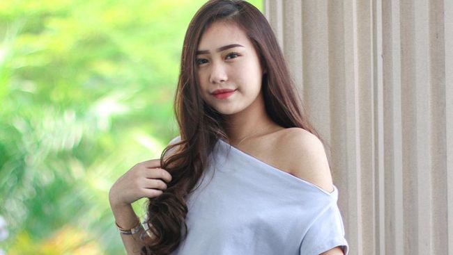 Deretan Foto Keren Sisca Kohl Seleb TikTok yang Tajir ...