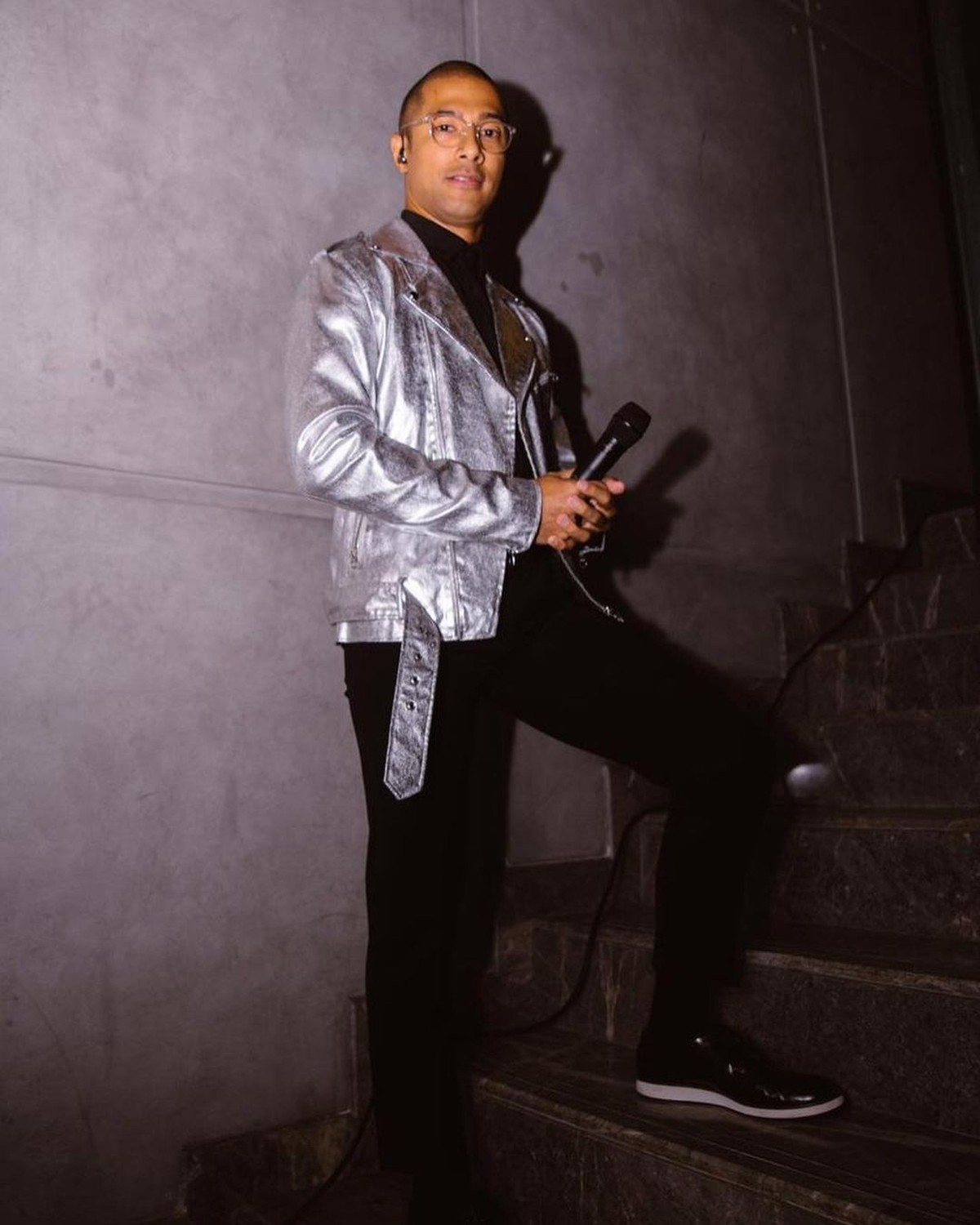 Perjalanan spiritual Marcell Siahaan sangat menarik&period; Ia sempat memeluk Agama Kristen&comma; lalu Budha hingga kini mantap menjadi Mualaf&period; Inilah Potret Marcell Siahaan&excl;