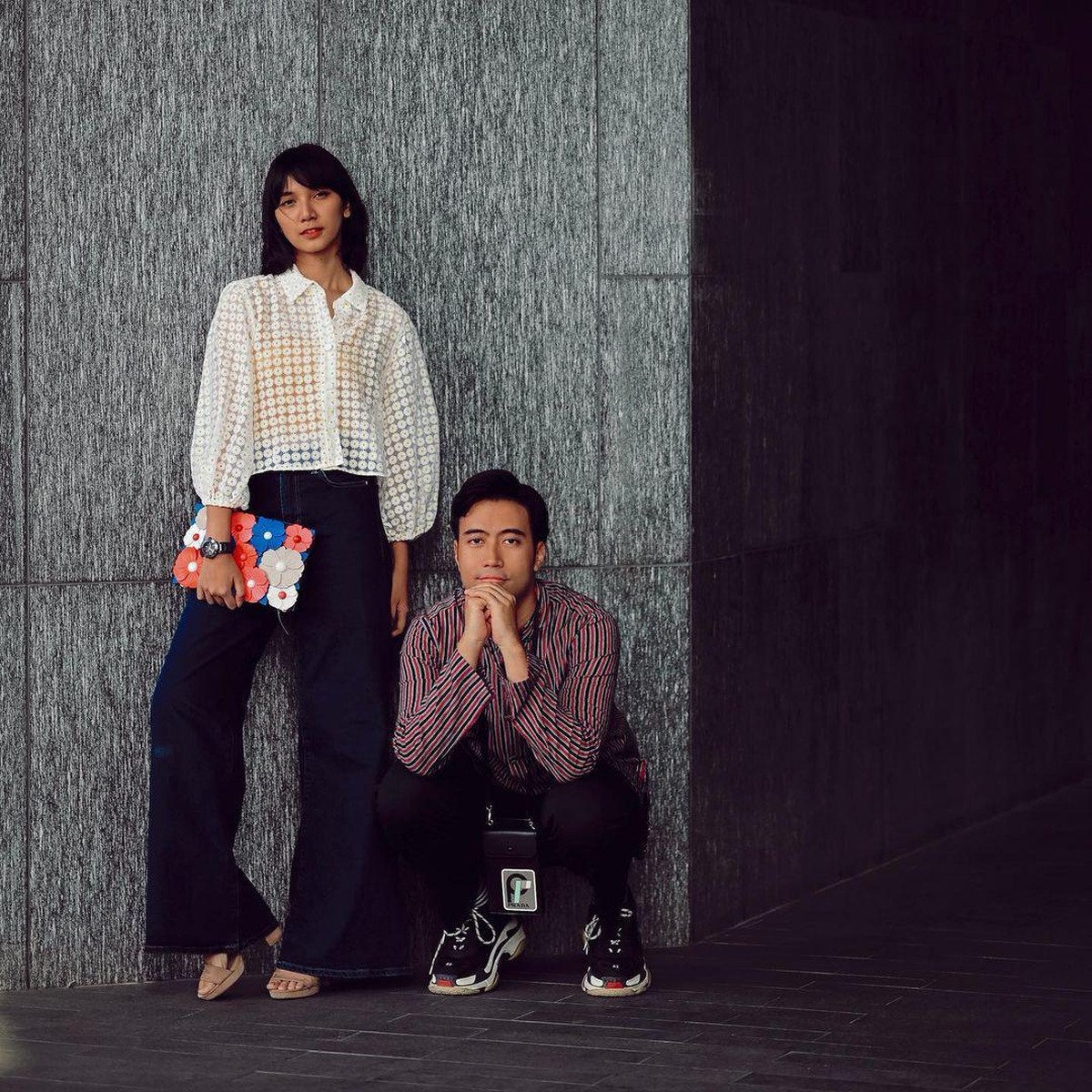 Lika-liku perjalanan cinta Vidi Aldiano dan Sheila Dara&comma; Sempat putus lalu balikan dan sekarang lamaran&period; Yuk&comma; intip kemesraan mereka&excl;