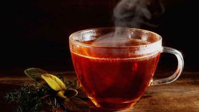 Tak Hanya untuk Kesehatan, Ini Manfaat Minum Teh Hangat