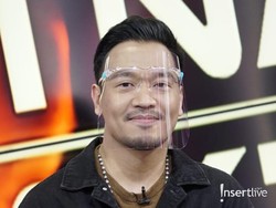 Begini Gaya Michael Yukinobu Perdana Tampil di TV