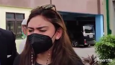 img-title Thalita Latief Akui Idap Kanker Tiroid karena Rumah Tangga Hancur