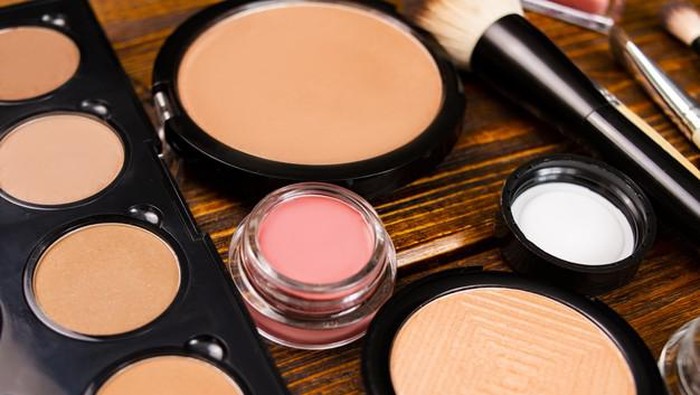 Cream Blush VS Powder Blush, Mana Pilihanmu?